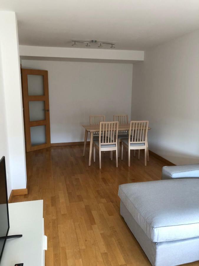 Piso Vacacional en Avilés Apartamento Exterior foto